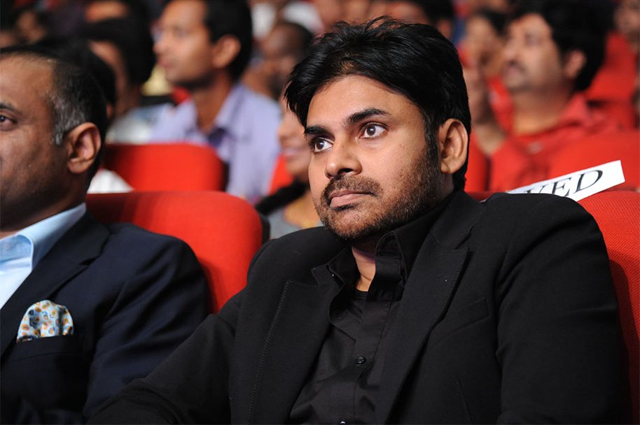 Attarintiki-Daredi-Thank-You-Meeting